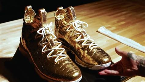 LeBron James Got A Pair Of Diamond And Gold LeBron 15s Worth Over $100K ...