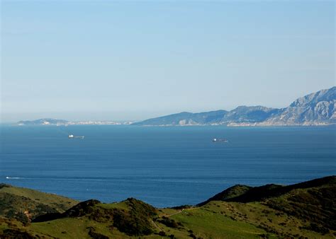 Estrecho de Gibraltar, con la ciudad de Ceuta al fondo. | Ceuta
