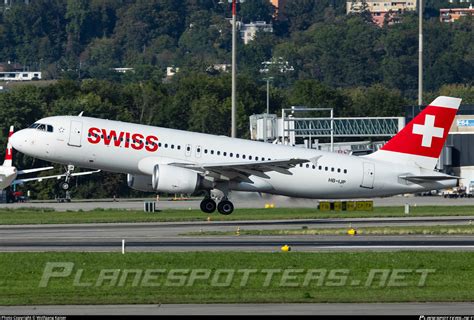 HB IJP Swiss Airbus A320 214 Photo By Wolfgang Kaiser ID 1486441