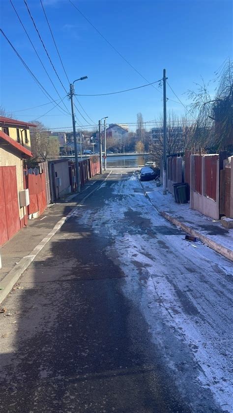 Casa De Vanzare In Tei Langa Lacul Plumbuita Casa Vila Cu 3 Camere De