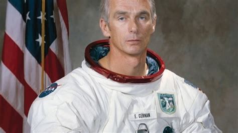 Astronaut Gene Cernan Last Man On Moon Dies At 82 Cnet