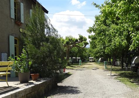 Camping La Gare Des Amis Saint Fortunat Sur Eyrieux