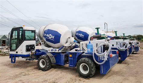 Self Loading Concrete Mixer With Pump Self Load Materials Low Cost