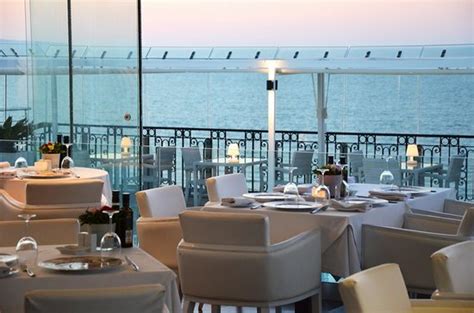 ROOF TOP 360° DAR EL MARSA, La Marsa - Menu, Prices & Restaurant Reviews - Tripadvisor