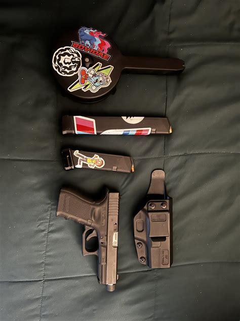 Item Relisted FT Glock 19 Gen 4 With Extras The Outdoors Trader