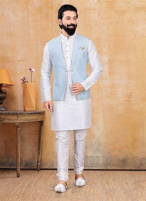 Jacquard Silk Fancy Kurta Payjama With Jacket In Off White And