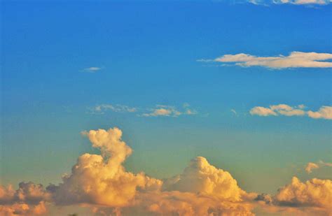 Download Free Photo Of Skyfaintcloudslargetinted From