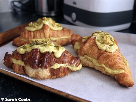 Sarah Cooks Pistachio Croissants