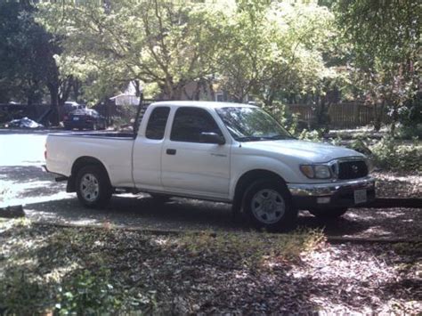 Sell Used 2003 Toyota Tacoma Dlx Extended Cab Pickup 2 Door 24l In