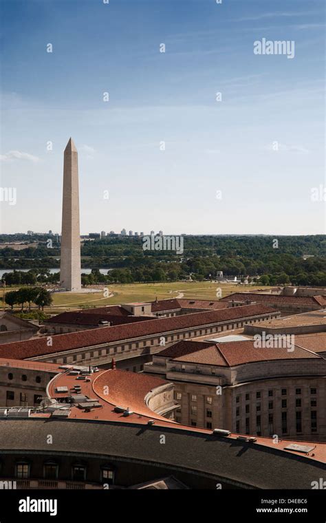 Washington monument aerial view hi-res stock photography and images - Alamy