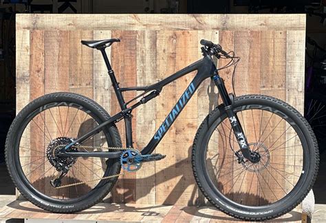 Specialized Epic Expert Evo Large I Know A Guy Bicycles