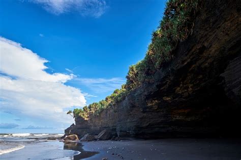 Foto Pantai Nyanyi Tabanan Bali Jam Buka Tiket Masuk Dan Aktivitas