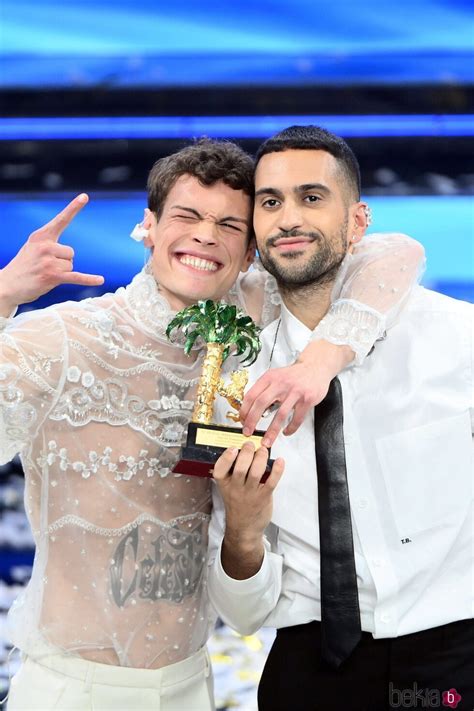 Blanco Y Mahmood Tras Ganar El Festival De Sanremo 2022 Foto En Bekia