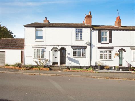 Bed Terraced House For Sale In Murcott Road East Whitnash