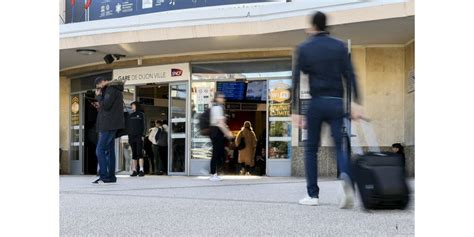 Faits Divers Dijon Il Insulte Des Agents De La S Ret Ferroviaire