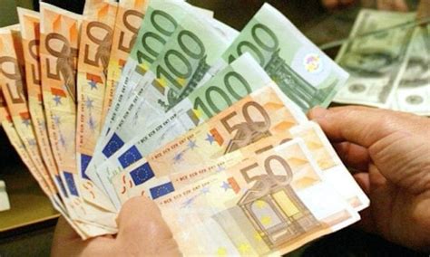 Roma Maxi Truffa Al Fisco Per Oltre Milioni Di Euro Fatture False