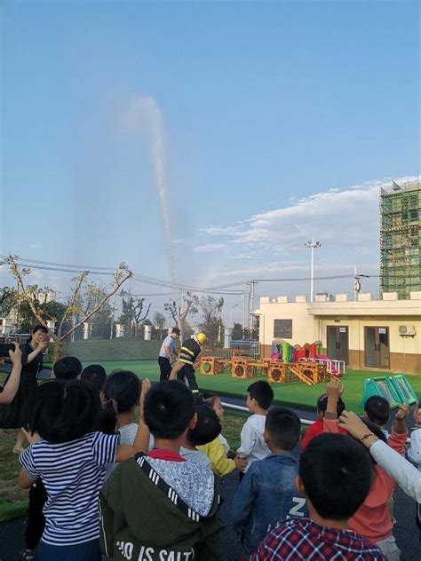 消防安全，牢记在心！宝应实验幼儿园城西园开展消防安全演练活动师生