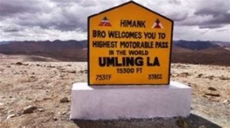 This road at 19,300 ft in Ladakh is world's highest motorable road ...