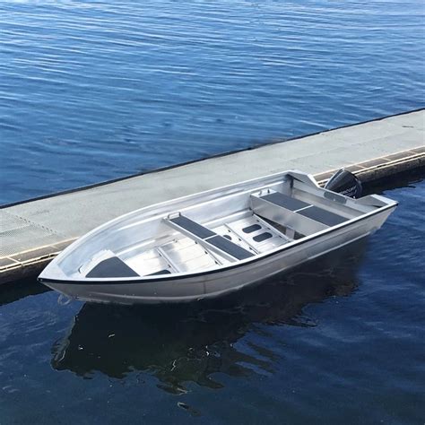 12FT New Small Lightweight Deep V Hull Aluminum Boat Manufacturers