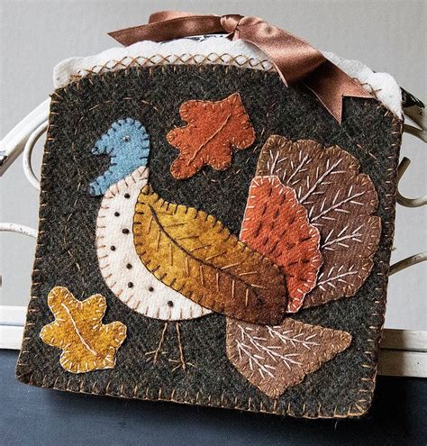 Stitching Smalls Autumn Fowl Rebekah L Smith Wool Applique Patterns