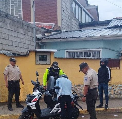 Polic A Ecuador On Twitter Acciones Policiales En Cuenca Ejecutamos