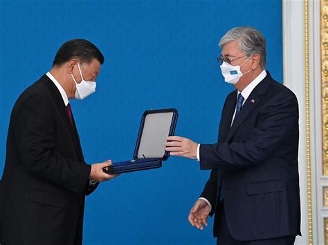 Xi Jinping Affiche Son Entente Avec Le Kazakhstan Swi Swissinfo Ch