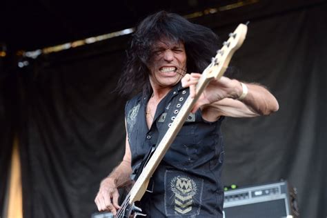 Rudy Sarzo Regresa A Quiet Riot Despu S De A Os