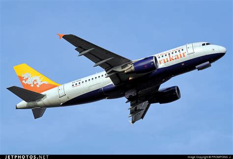 A Rgg Airbus A Druk Air Royal Bhutan Airlines Prompong