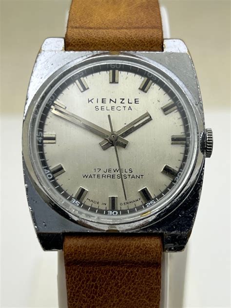 Vintage Kienzle Selecta German Jewels Manuel Winding Square Men S