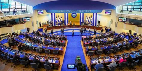 La Asamblea salvadoreña aprobará este miércoles una prórroga más del