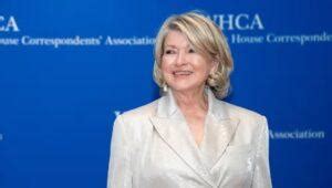 Martha Stewart Net Worth, Early Life, Career