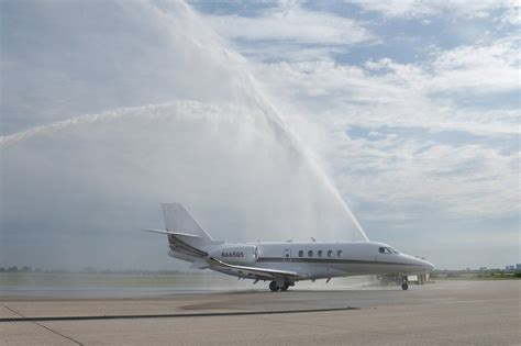 Netjets Takes Delivery Of Th Cessna Citation Latitude Aircraft