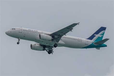 9V SLG Airbus A320 233 SilkAir WSSS Singapore Chang Flickr