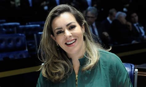 Prefeita Cinthia Ribeiro Reconduziu Os Secret Rios Aos Cargos Em Que