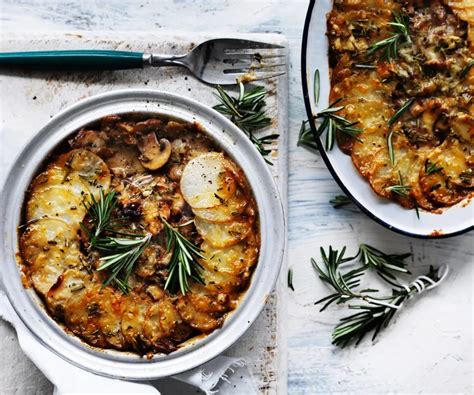 Potato And Mushroom Casserole With Crunchy Topping Womens Weekly Food