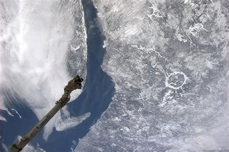 MANICOUAGAN IMPACT STRUCTURE – Aerial Exploration – Crater Explorer