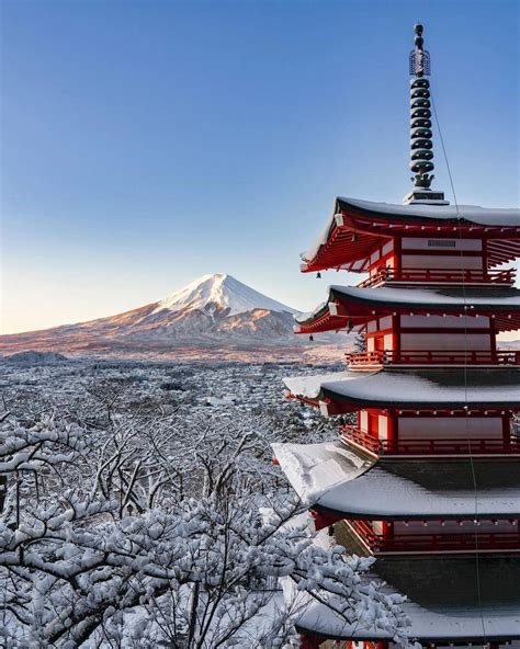 Mount Fuji Lake Kawaguchi Winter Fireworks Festival One-Day Tour