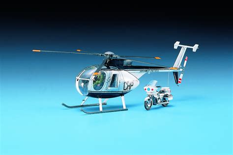 Academy Model Kit Helicopter Helikopter Policyjny Hughes D