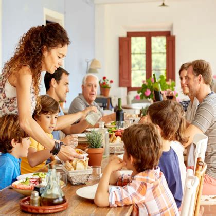 Beneficios De Comer En Familia Revista Vive