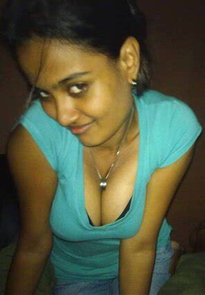 Cute Indian Girl Saras Sexy Nude Pics Photo Gallery