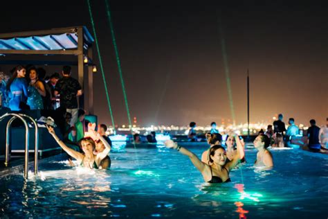 The Best Nightlife Experiences In Singapore 2025