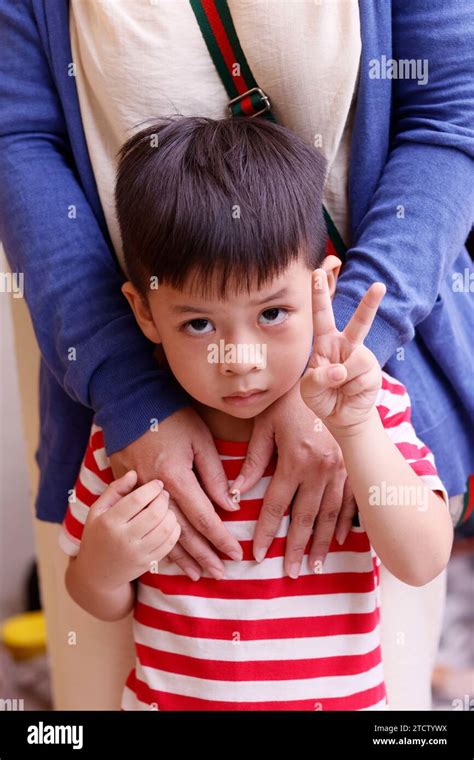 Vietnamese Mother And Son Hi Res Stock Photography And Images Alamy