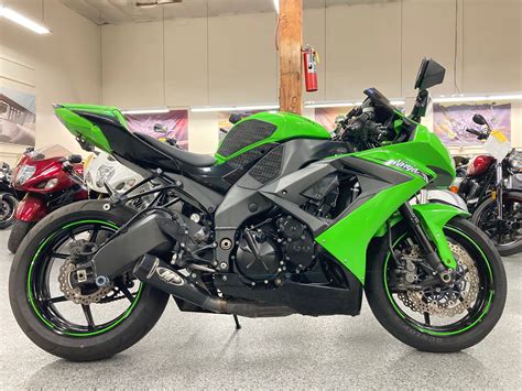 2010 Kawasaki Ninja ZX10R 19000 Miles AK Motors