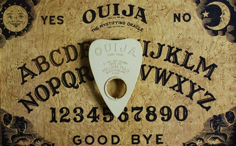 Ouija Board Nadpřirodzeno