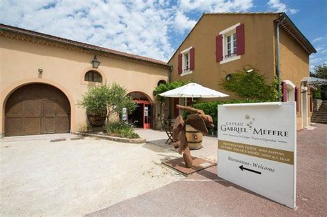 Caveau Gabriel Meffre Domaine De Longue Toque