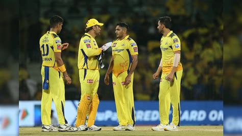 Ms Dhoni Confronts Tushar Deshpande Over No Ball Issue Lends Tips After Csks Triumph Over Lsg