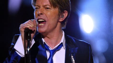 Foto David Bowie morreu aos 69 anos vítima de câncer neste domingo