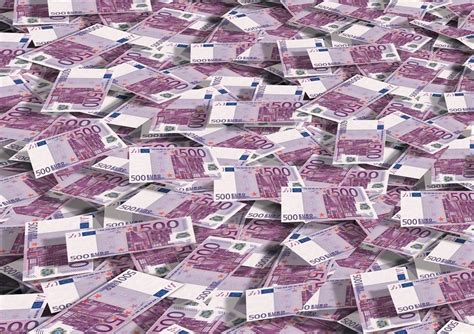 Los billetes de 500 euros y de 100 euros en circulación en …
