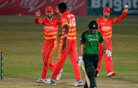 T Wc Zimbabwe Spring Big Upset Defeat Pakistan By Run