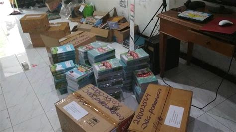 Jasa Percetakan Penerbit Buku Tegal Uwais